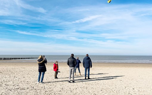Familie am Strand bei Cadzand