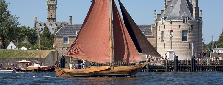 Campveerse Toren hoogaars in Veere, parelroute Macht