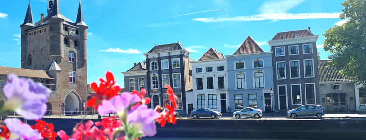 De stad Zierikzee is een prachtige havenstad op Schouwen-Duiveland in Zeeland.