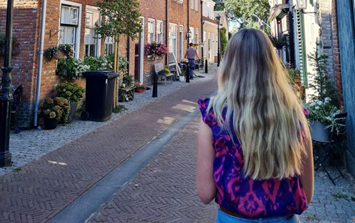 tholen straat mensen