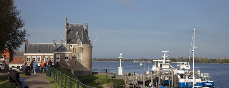 Campveerse Toren Veere Boot