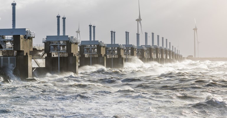 storm oosterscheldekering