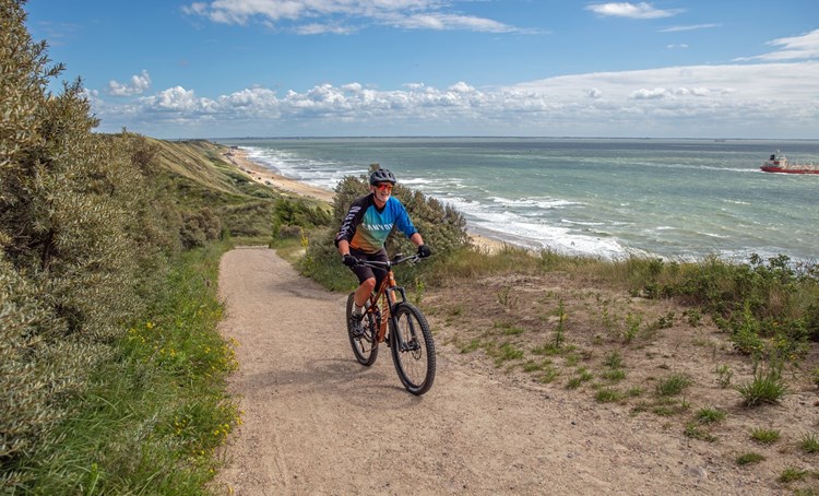 biggekerke duinen mountainbiken buitensport