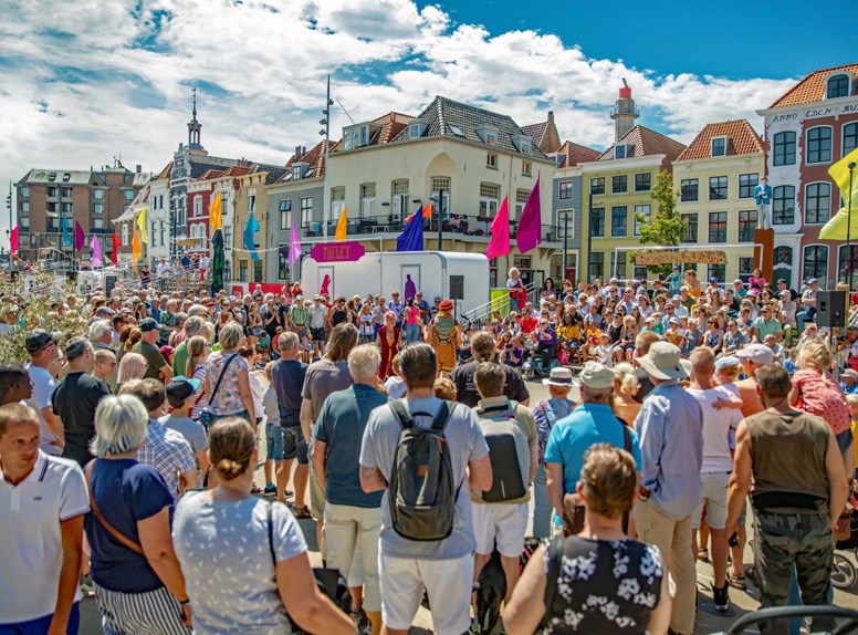 Festival onderstroom in Vlissingen is een van de vele festivals in Zeeland. Bekijk hier alle andere feesten in Zeeland!