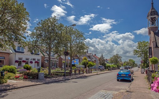 Kamperland straat auto