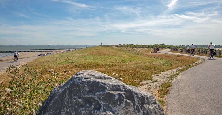 Nieuwe Sluis lighthouse
