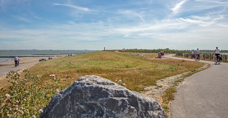 Nieuwe Sluis lighthouse