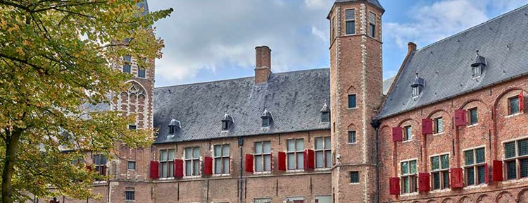 Abdijplein stad Middelburg - Zeeuws Museum