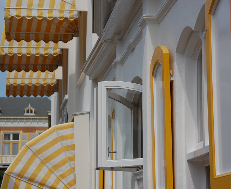 Gevels vakantiehuisjes in Domburg