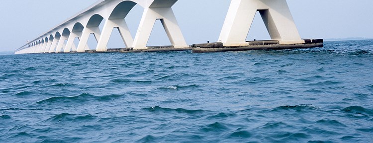 Zeelandbrug, een uniek bouwwerk over de open zee!