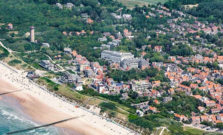 Strand kust bij Domburg