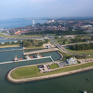 Luchtfoto Terneuzen sluizen