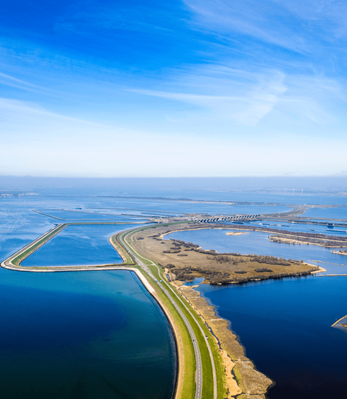 Luchtfoto Sint-Philipsland, Zeeland Van alle kanten. Mooi.