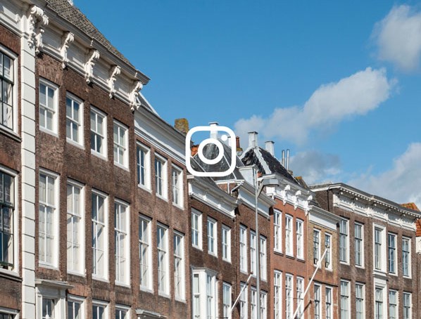 Sozialer Instagram-Beitrag von Häusern in Middelburg