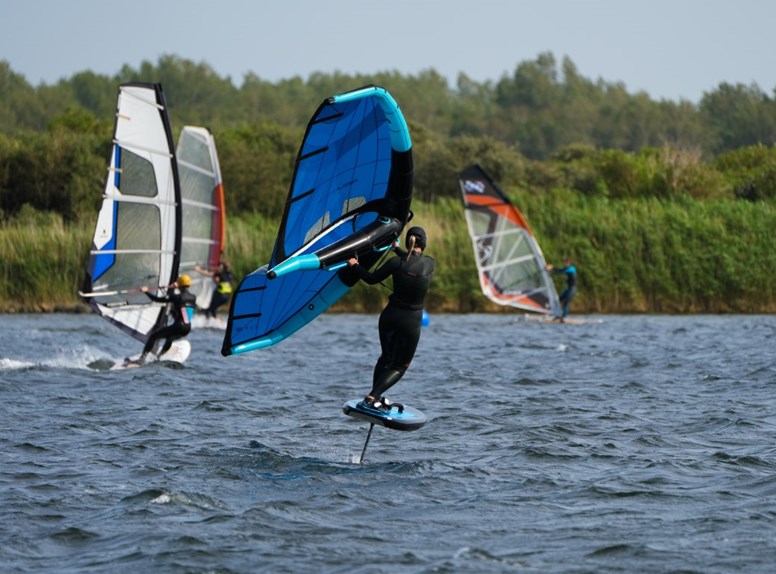 Wingfoilen surfen Veerse Dam